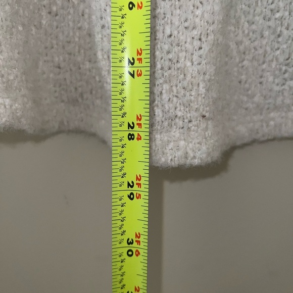 Urban‎ Outfitters White Sheer Deep V-Neck Slouchy Boho Long Sleeve Sweater Small - Picture 7 of 9